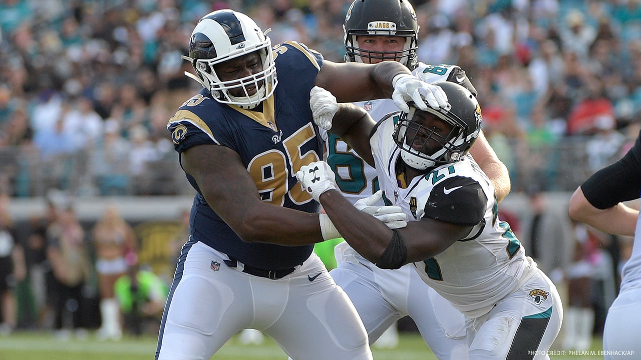 Detroit Lions defensive tackle Tyrunn Walker talks with Los Angeles News  Photo - Getty Images