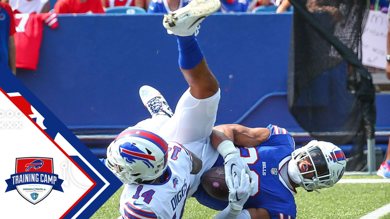 Bills RB Zack Moss Spins, Powers Through Defenders For Touchdown