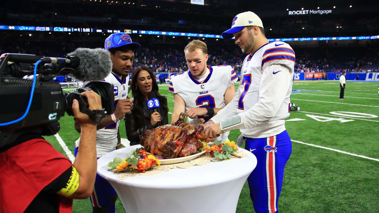 Social media feasts on Bills' Thanksgiving win over the Lions