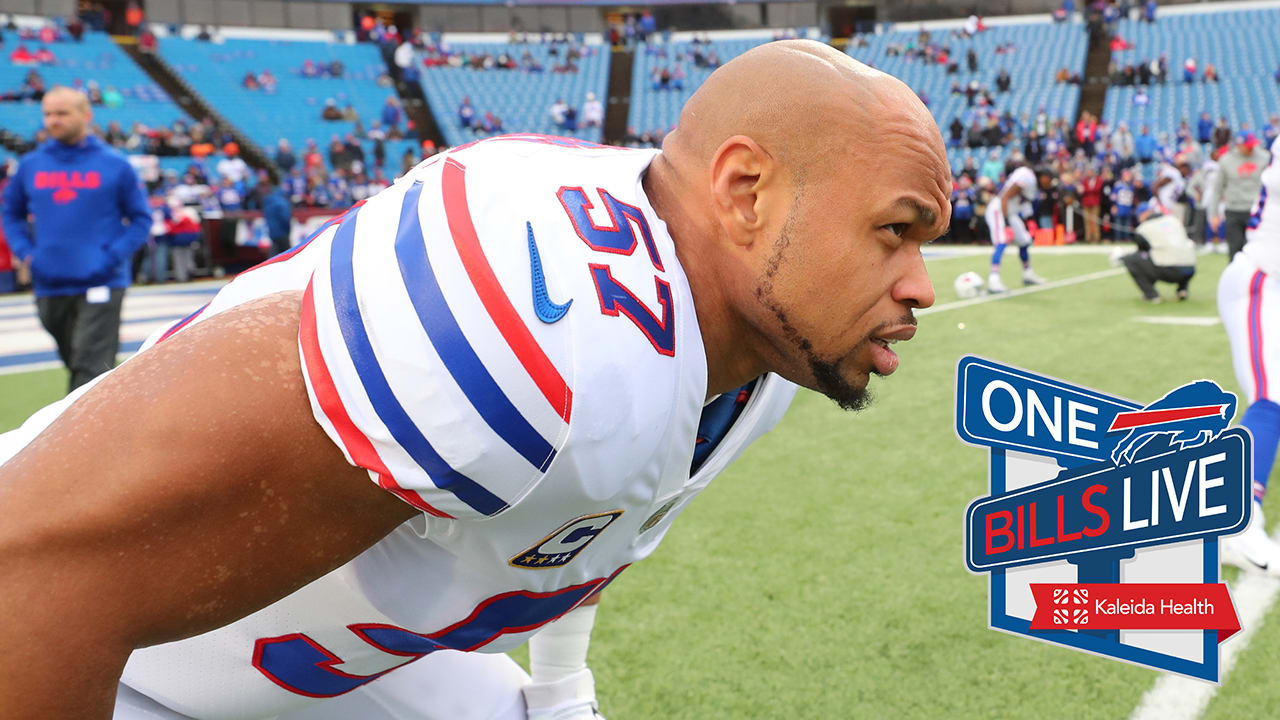Lorenzo Alexander "I love the Buffalo community and the Buffalo Bills"