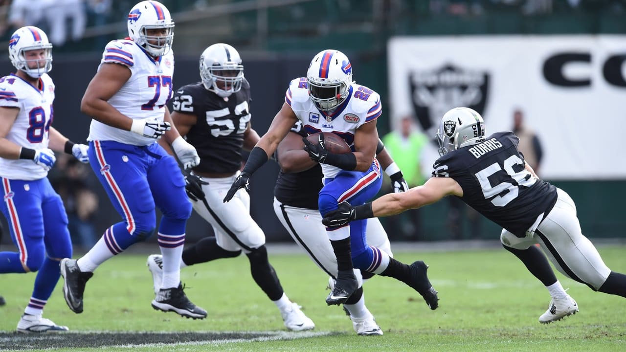 Game photos Bills vs. Raiders