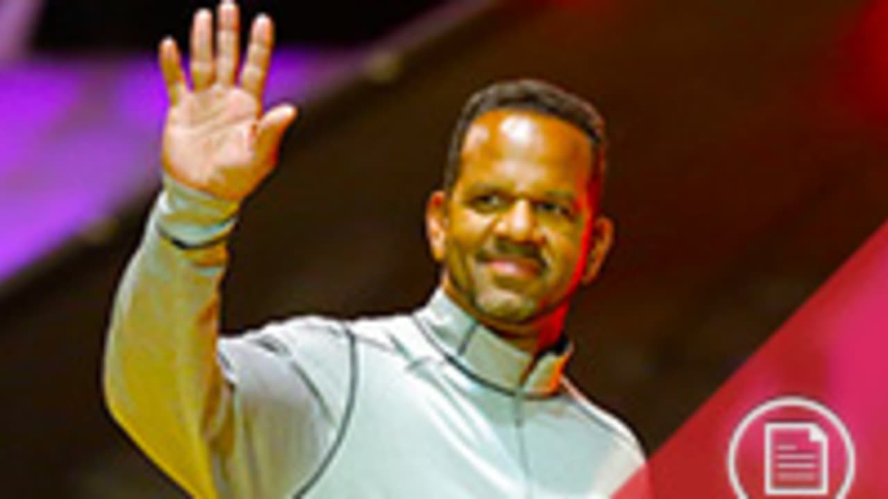 Bills fans congratulate Andre Reed