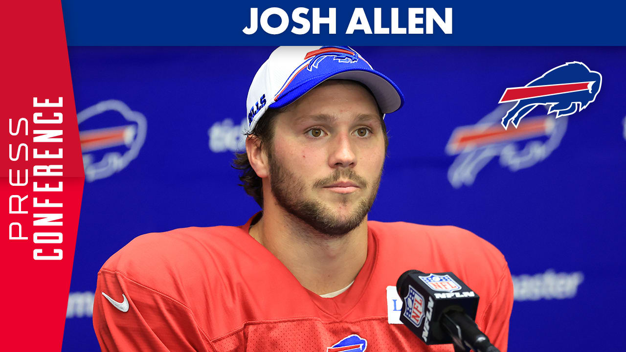 Josh Allen and Aaron Rodgers Share a Moment Before Bills Game [VIDEO]
