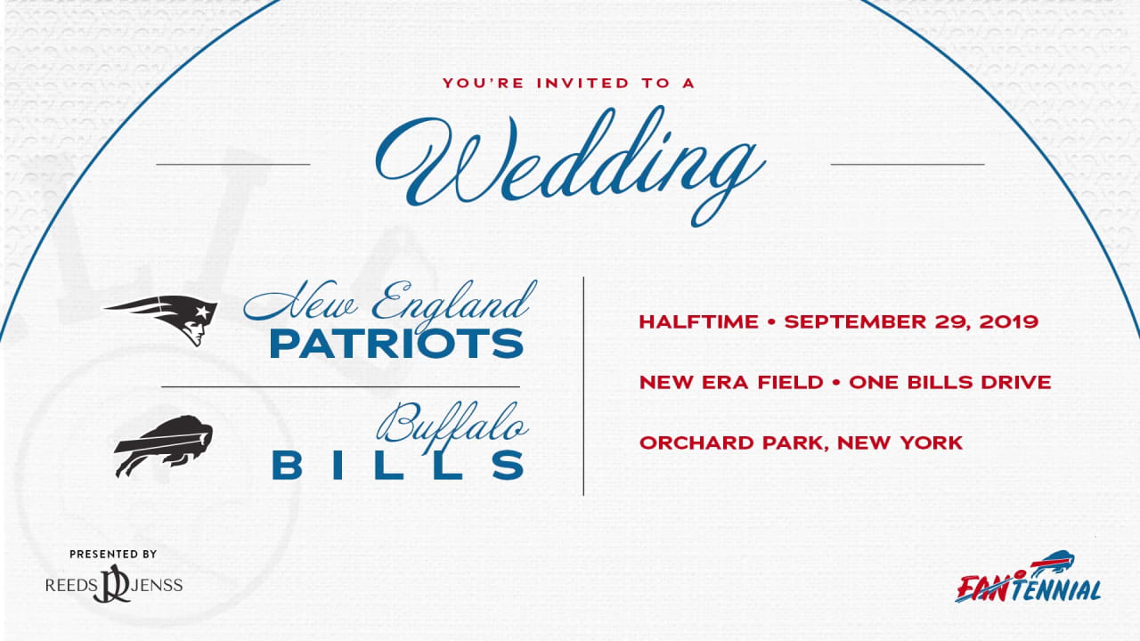 Couple gets married at halftime of Buffalo Bills game in NFL wedding