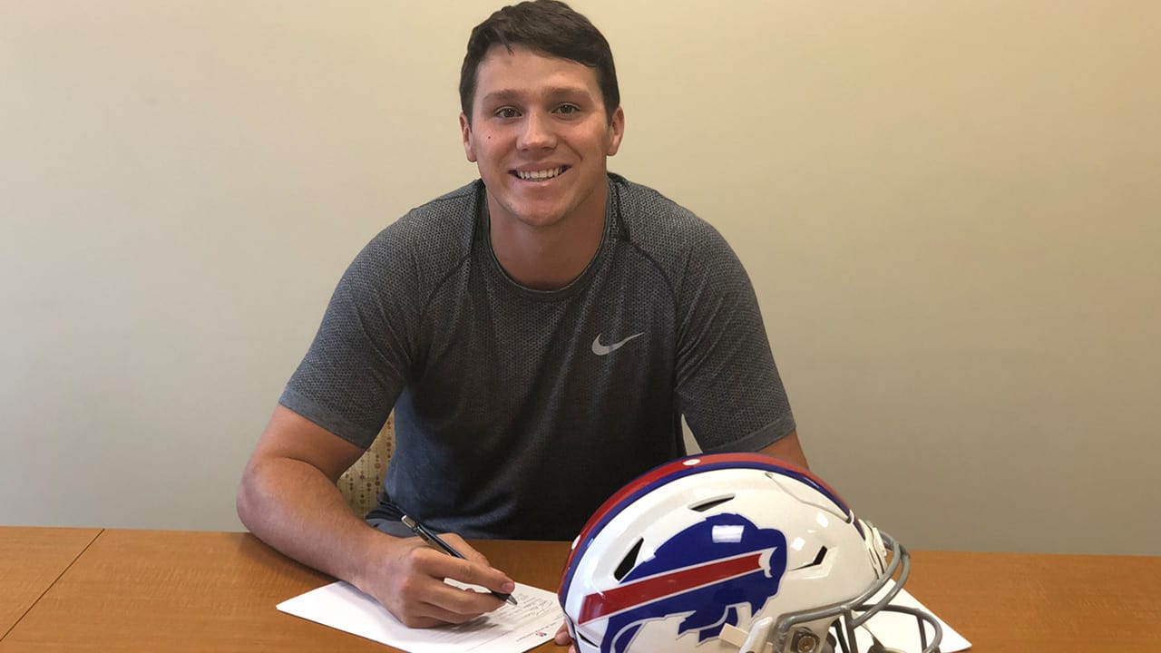 Josh Allen Autographed Buffalo Bills Helmet - The Autograph Source