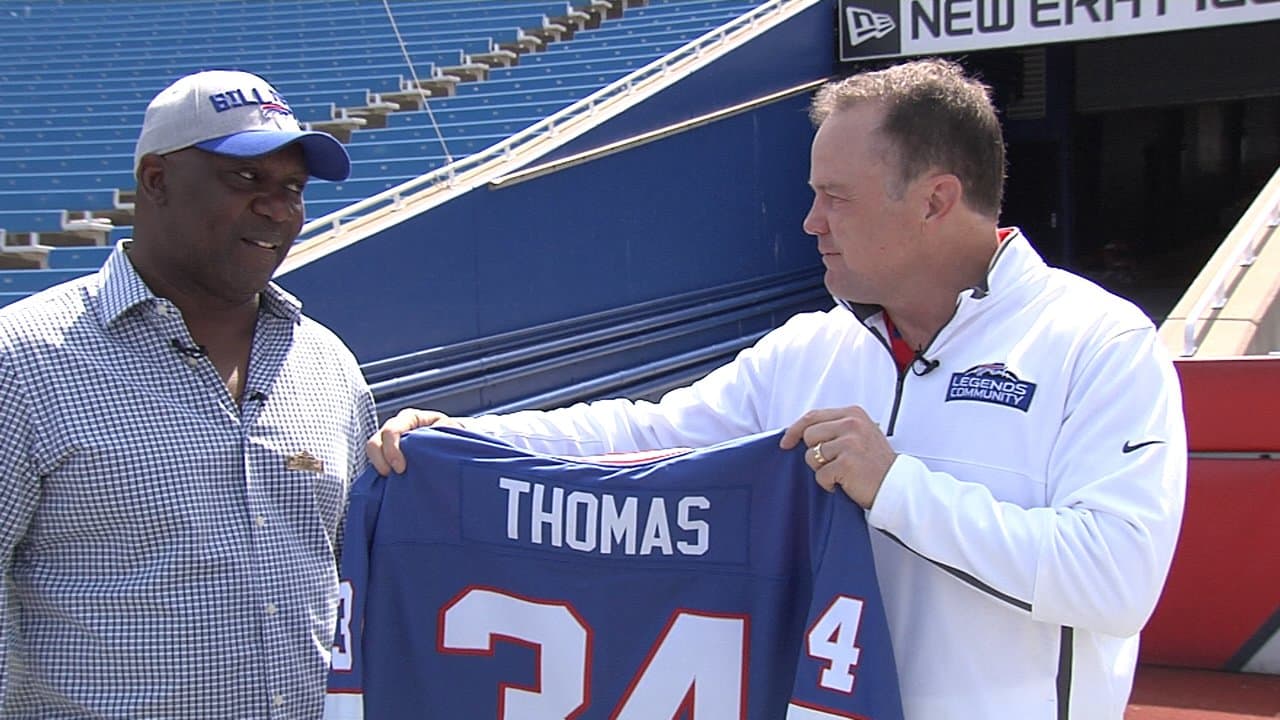 Watch: Thurman Thomas Reacts to Number Retirement