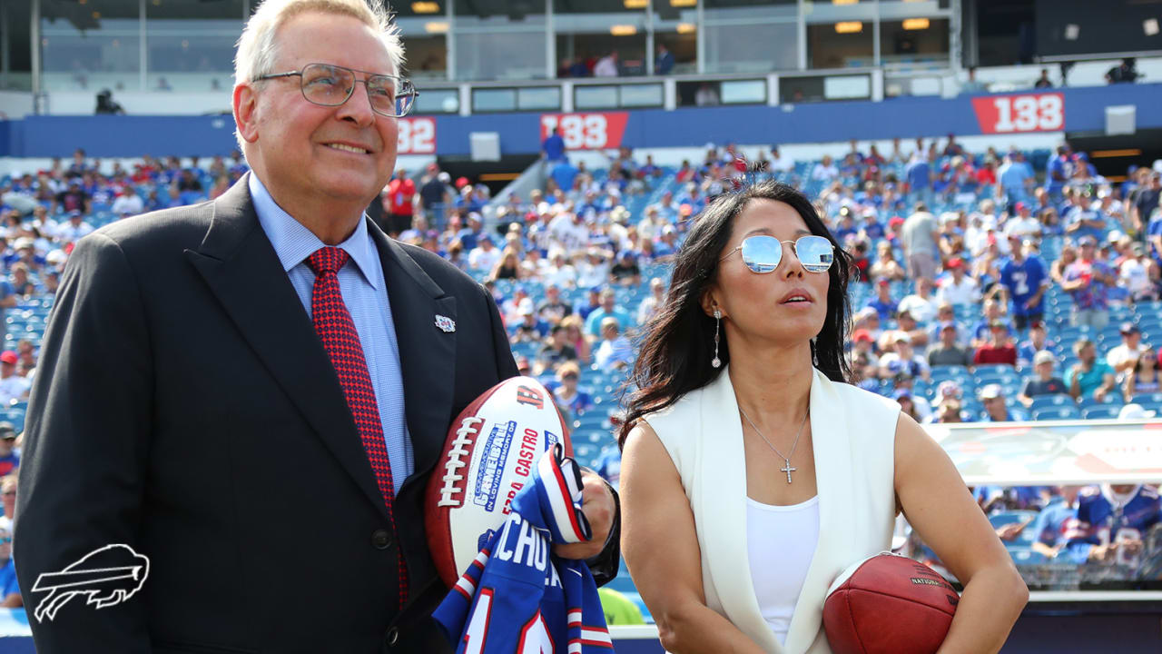 Bills co-owner Kim Pegula chats with Josh Allen