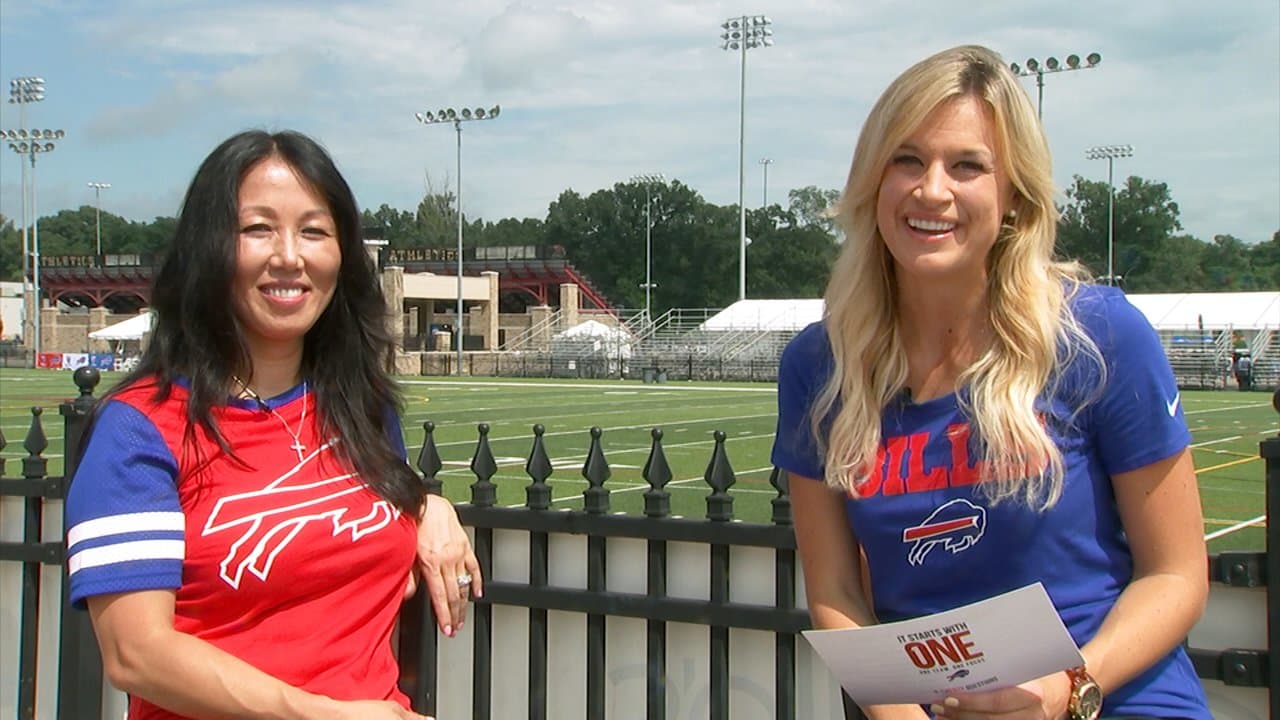 Watch What's the Scoop with Kim Pegula