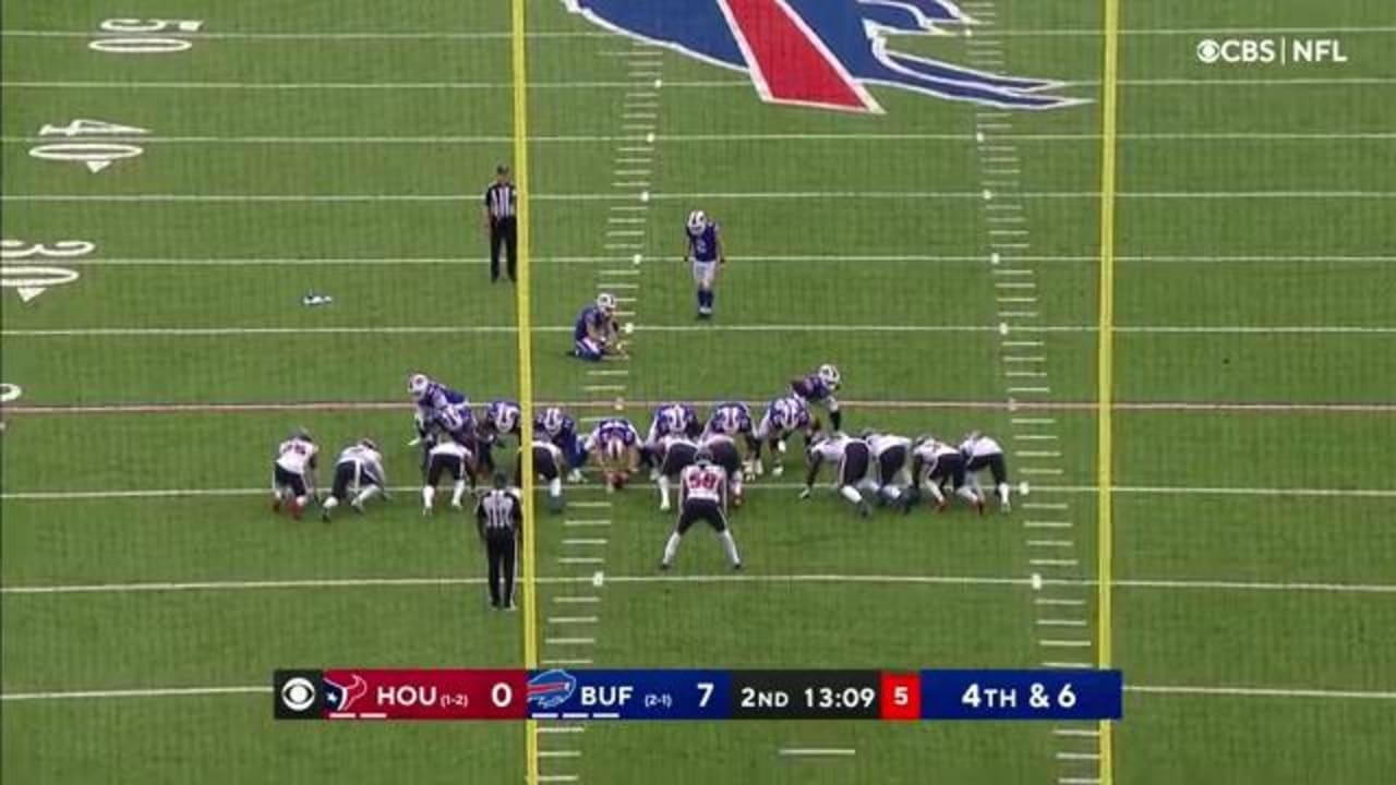 Buffalo Bills kicker Tyler Bass slightly underestimates wind gust