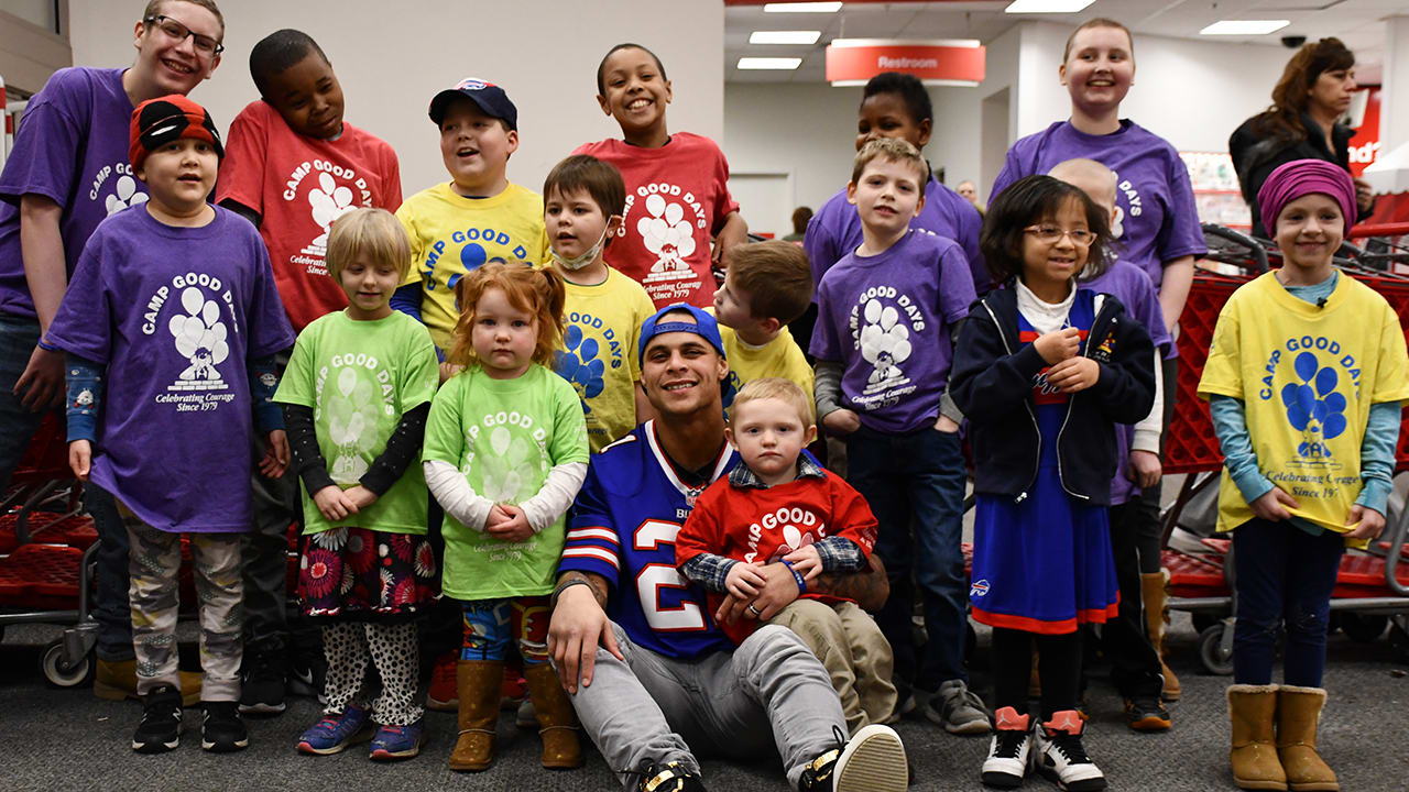 How Bills Players Good Deeds Made This Holiday Season