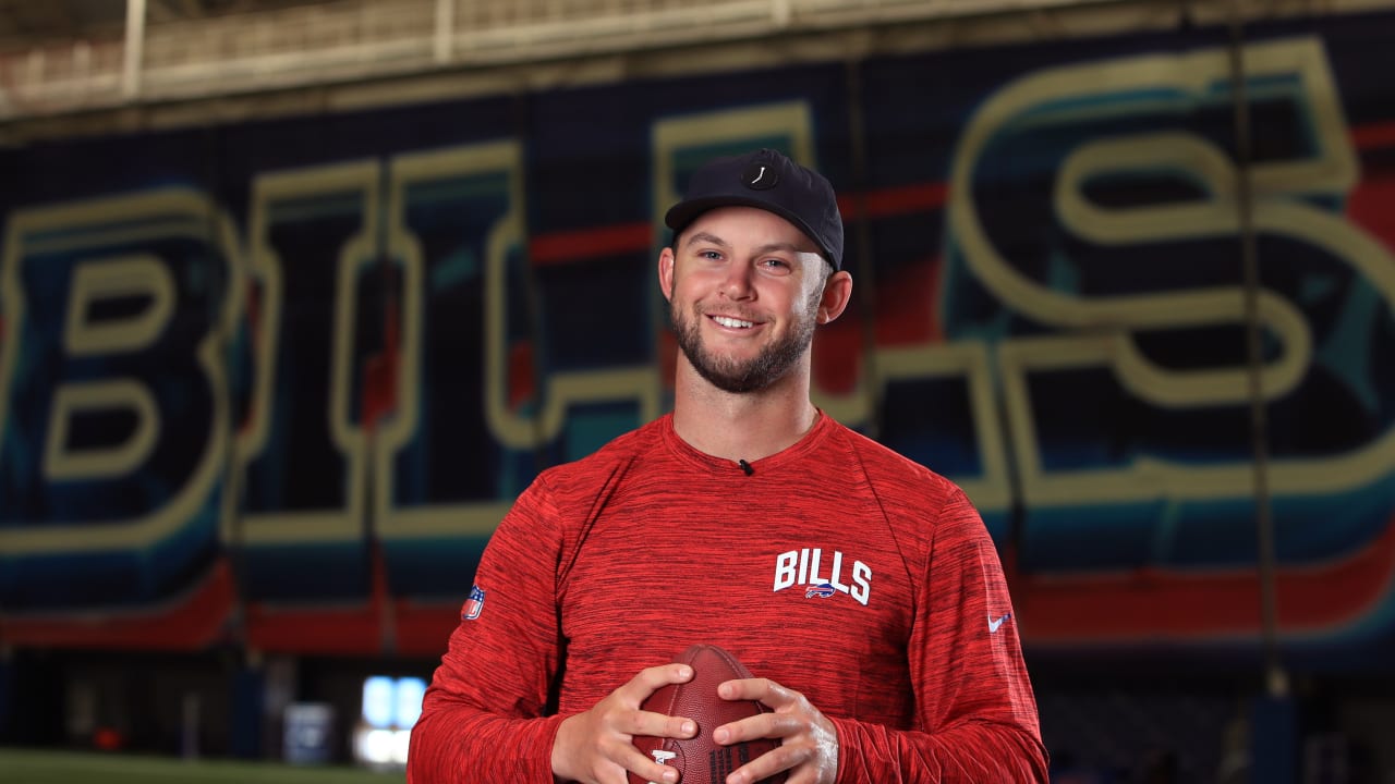 Josh Allen gave his hat to a boy who then turned and gave it to his friend  