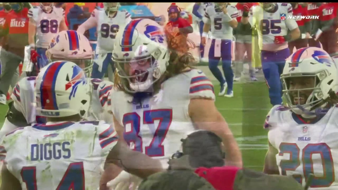 Jake Kumerow catches TD pass as Bills tie NFL record