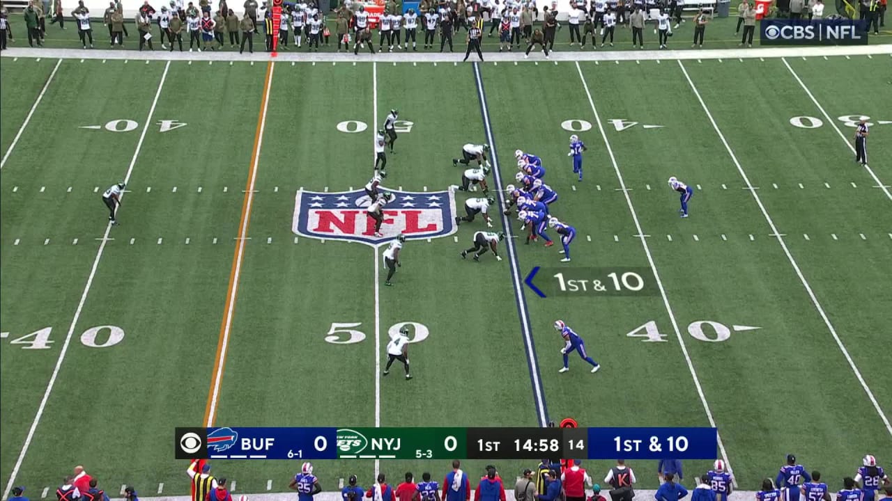 Stefon Diggs burns Sauce Gardner on first play from scrimmage for 42