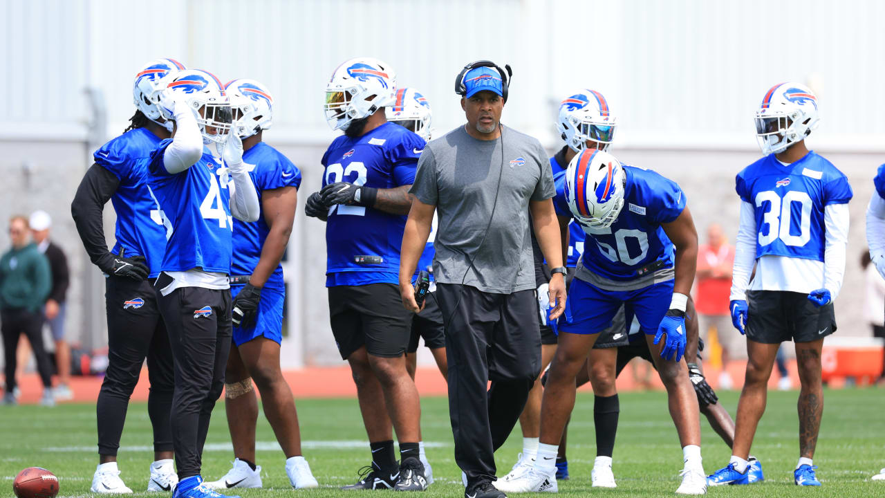 Buffalo Bills Coach Eric Washington Reveals How Run Defense 'Stays on  Attack' Despite Imperfections - Sports Illustrated Buffalo Bills News,  Analysis and More