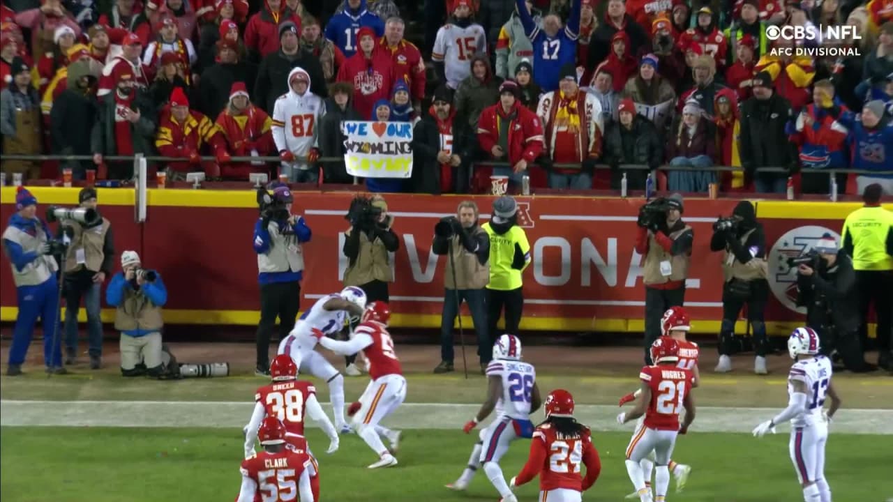 Stefon Diggs Watches the Chiefs AFC Championship Celebration 