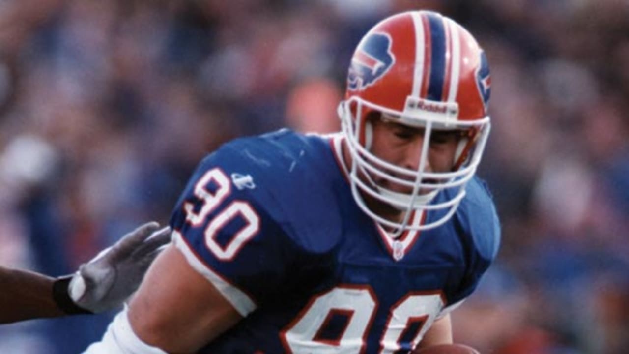 Bills great Phil Hansen continues his love for Buffalo – and Bison