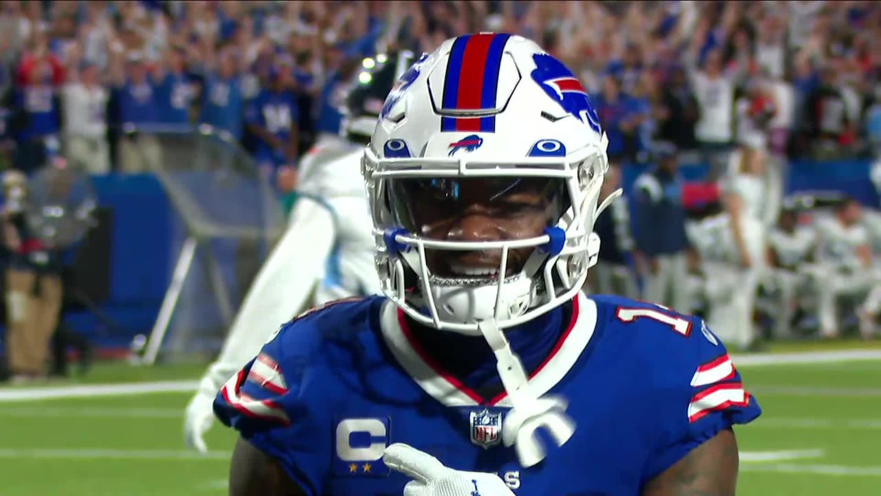 Stefon Diggs hauls in 3 touchdowns, Bills torch Titans in home opener