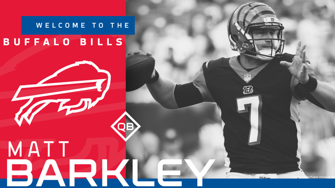 Bills sign QB Matt Barkley to a two-year contract extension