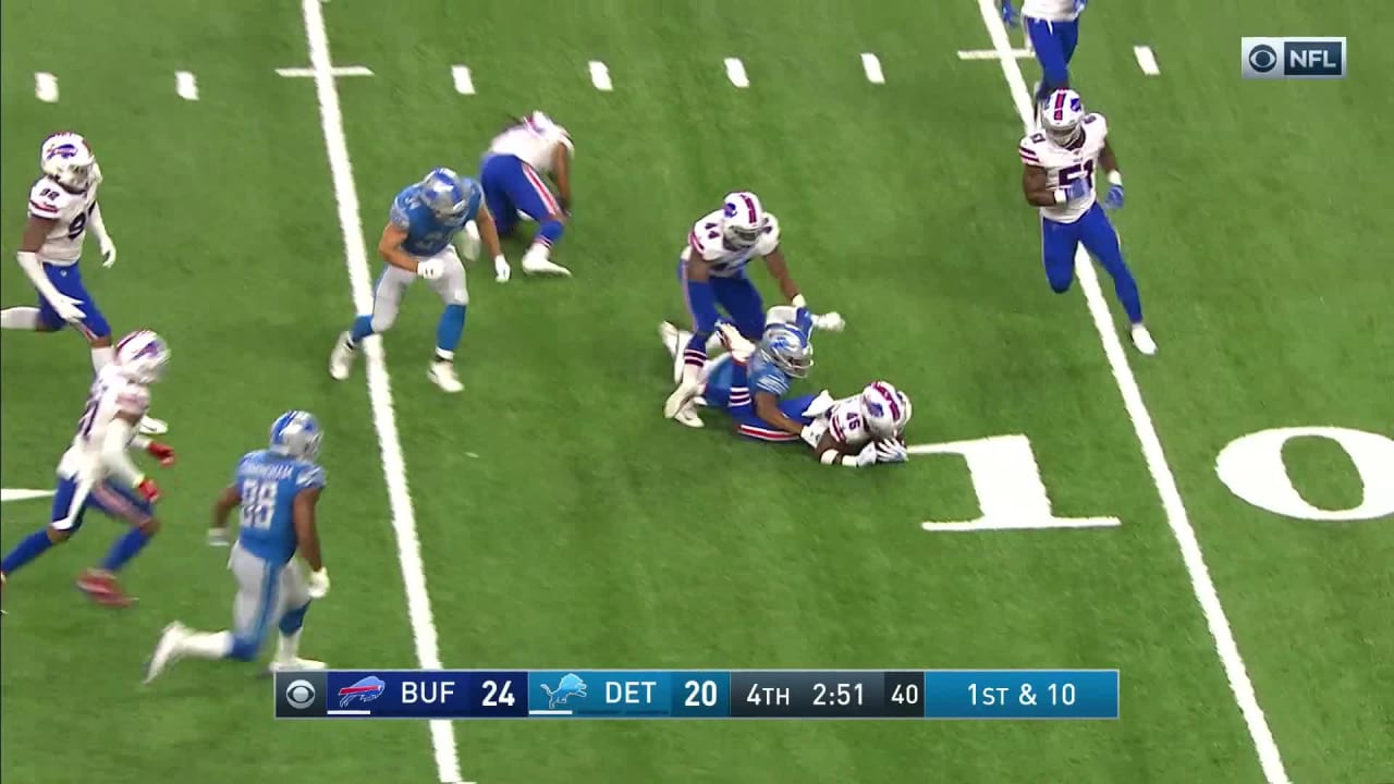 Buffalo Bills safety Jaquan Johnson (4) runs on the field during the second  half an NFL