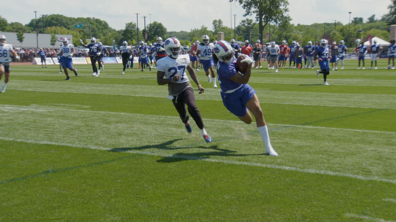 Camp Highlight: Deonte Harty Climbs The Ladder