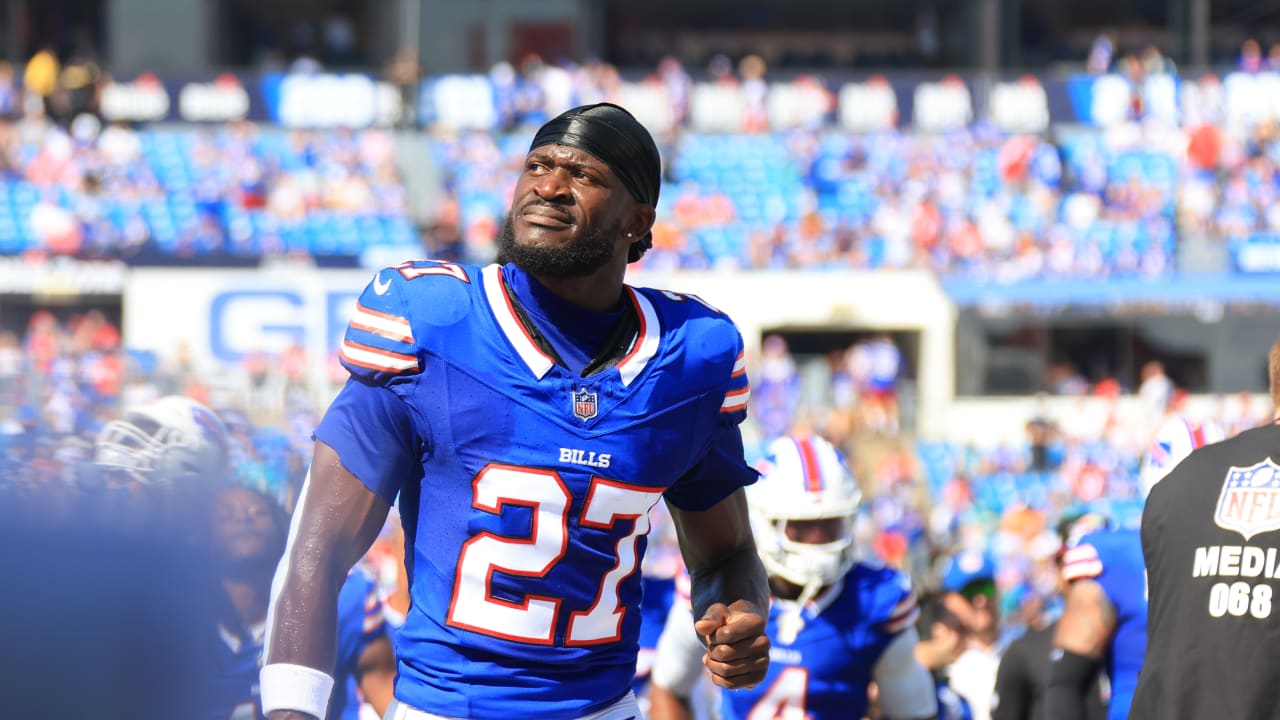 Buffalo Bills CB Tre'Davious White Emotional Injury Exit While Being Carted  Off: Tracker - Sports Illustrated Buffalo Bills News, Analysis and More