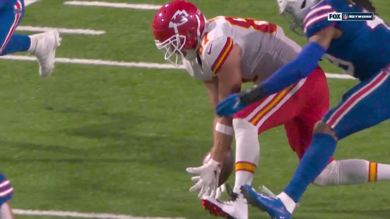 Kelce's game-winning ball, gloves vs Bills arrive in Canton