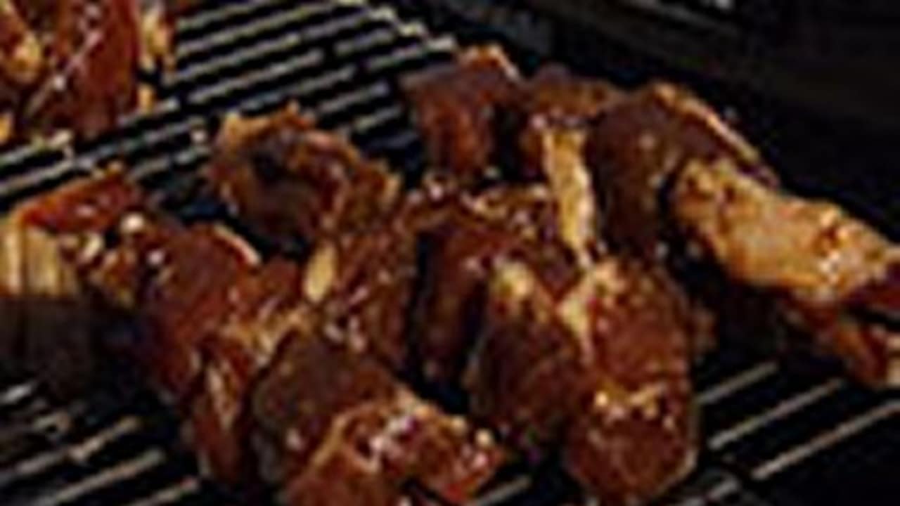 Week 10 Tops Tailgreat Cookoff Kabob vs Skewer