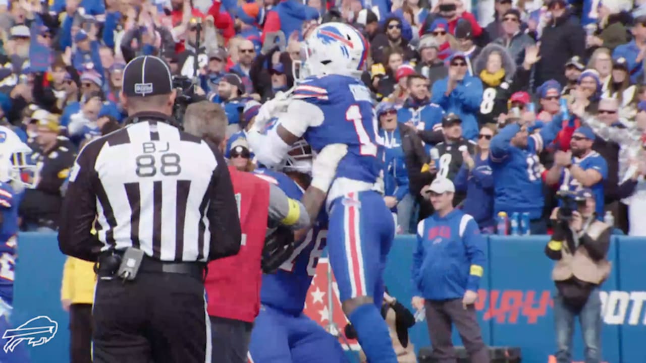 Sideline Access, Stefon Diggs scores wild TD, celebrates by smashing beer  cans from fans