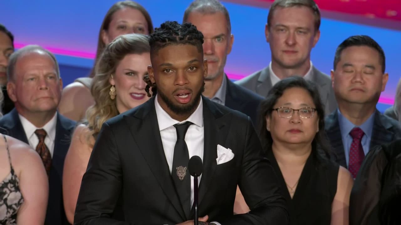 Watch: UC Health staff take stage with Damar Hamlin at NFL Honors