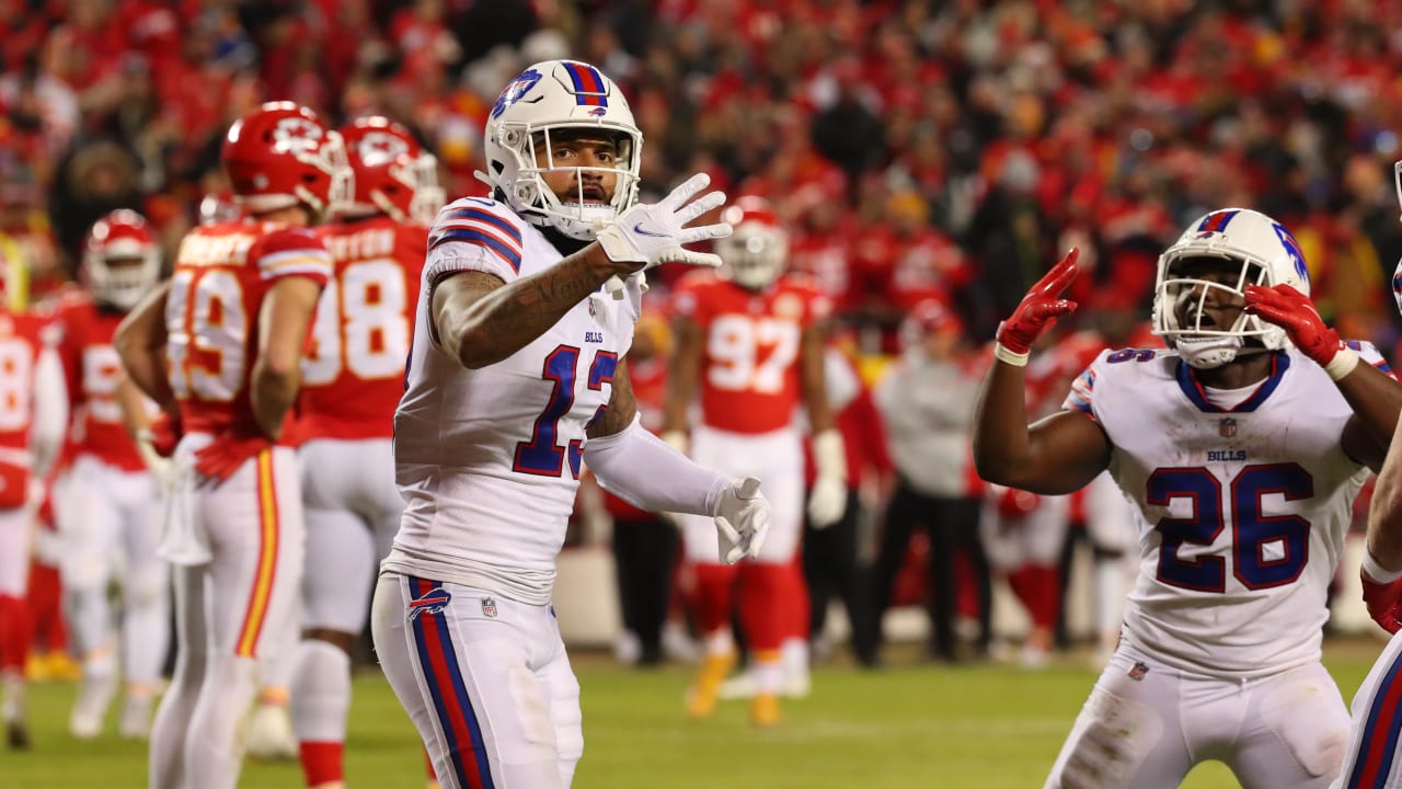 Buffalo Bills wide receiver Gabriel Davis (13) gets into position