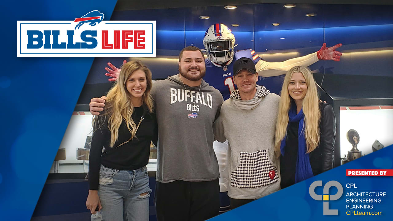 Bills Life: Celebrity sighting at One Bills Drive