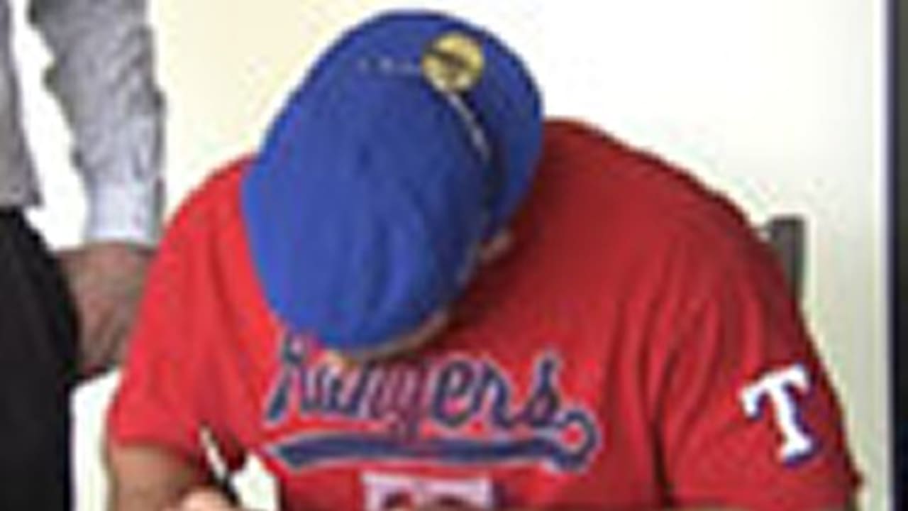 Bills Focus: Tank Carder Signs