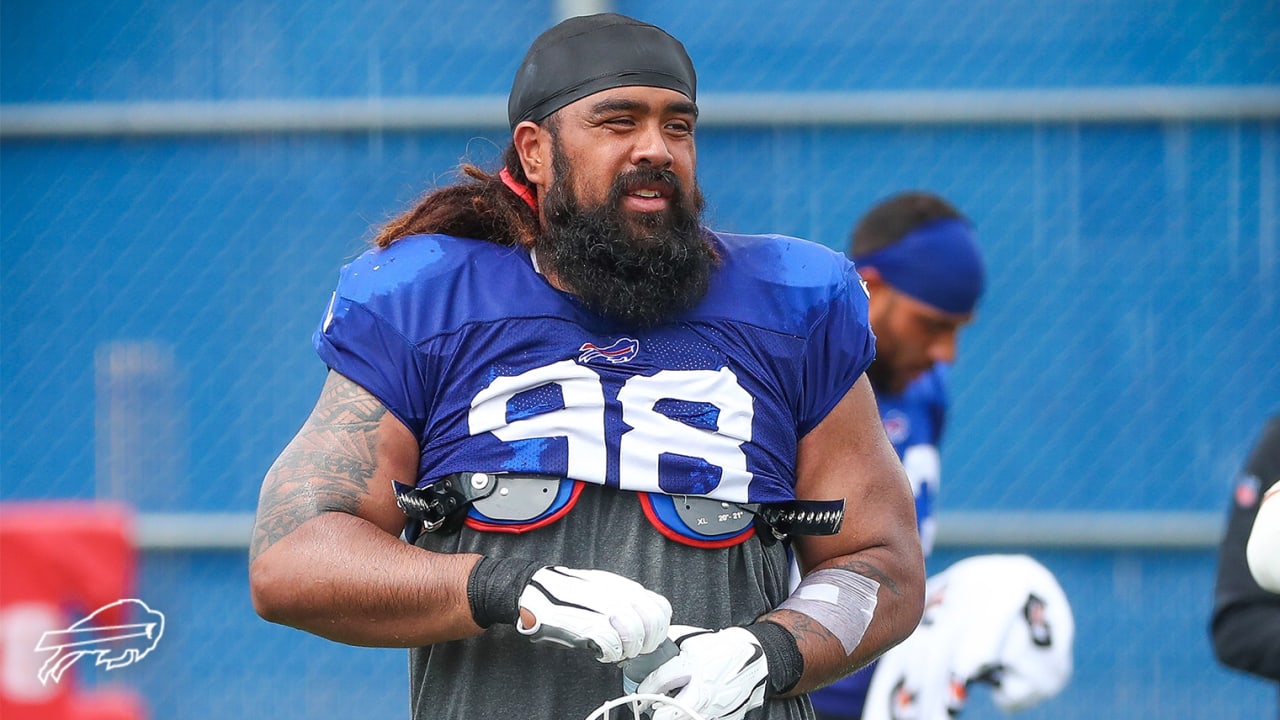 Buffalo Bills to Sign Defensive Tackle Star Lotulelei to Multi-Year Deal -  Last Word on Pro Football