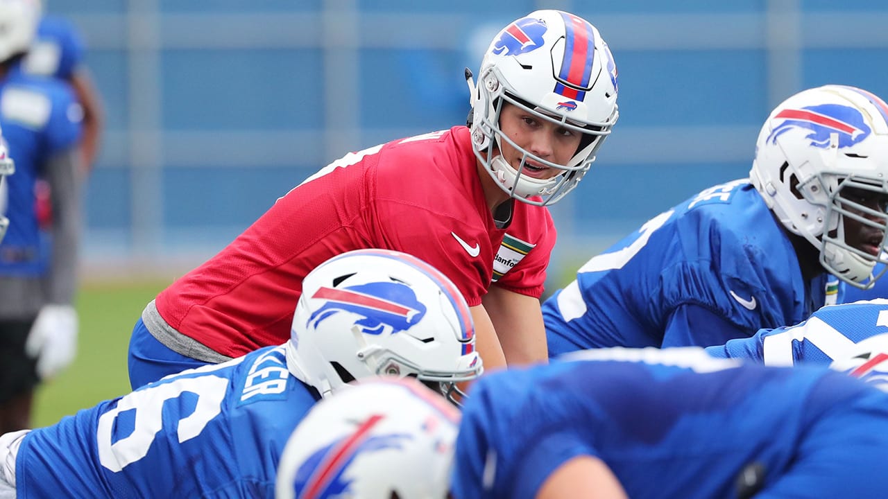 Josh Allen makes a pass at Bills fans with single play in preseason debut -  The Athletic