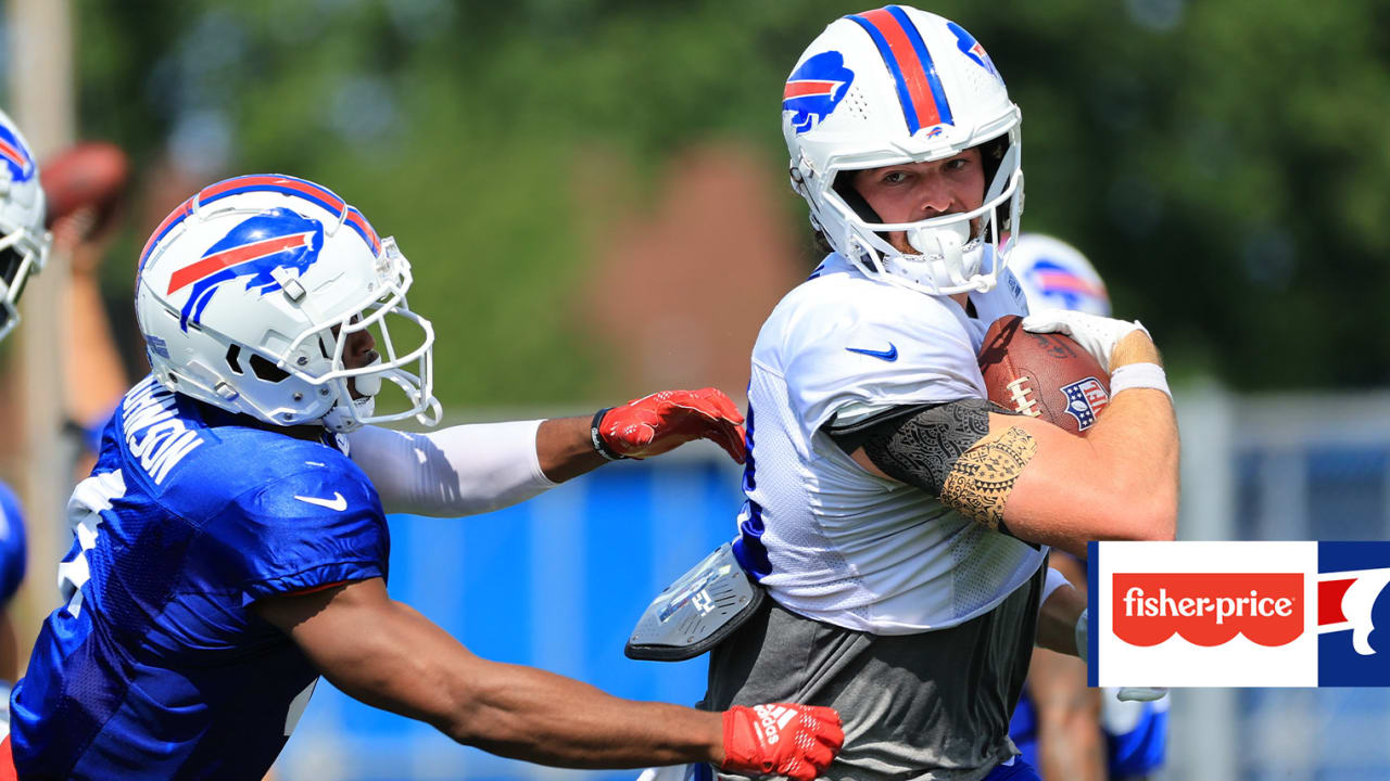 Best photos from Bills training camp August 17