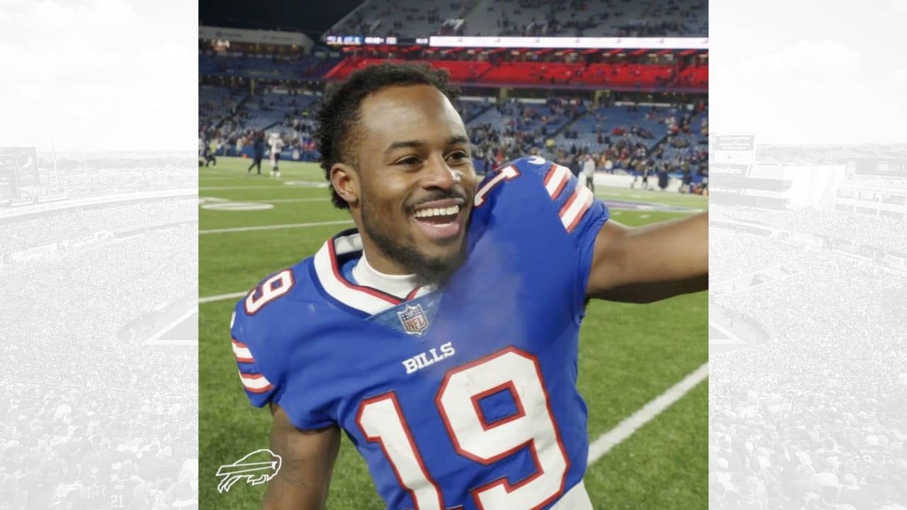 Buffalo Bills PR on X: The @buffalobills have agreed to terms with Isaiah  McKenzie on a one-year contract.  / X