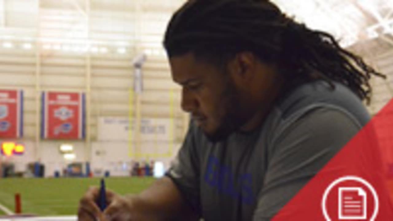 Fifthround pick Cyril Richardson signs