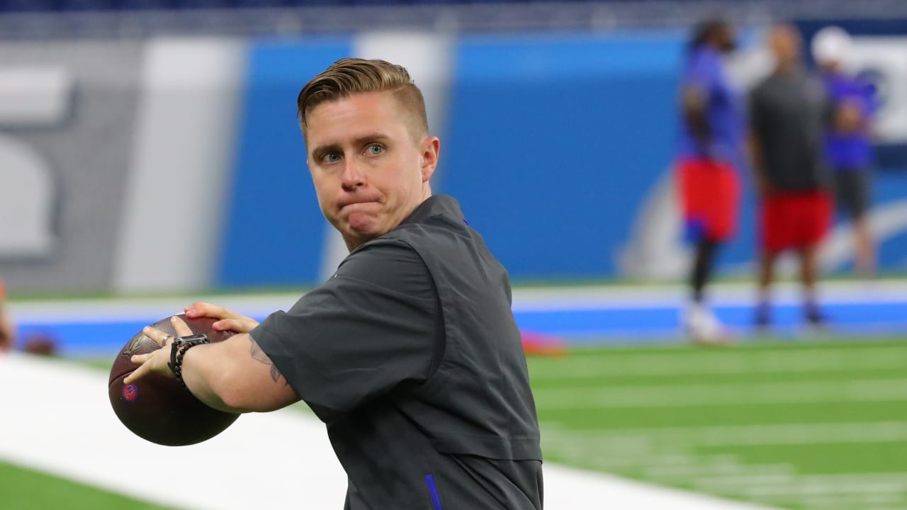 Bills name four coaching interns, including Phoebe Schecter