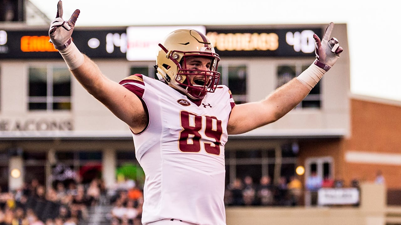 How Tommy Sweeney aims to contribute to the Bills roster as a dualpurpose tight end