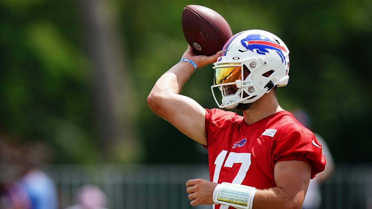 Bills' Josh Allen says it's 'tough' to win when 'your quarterback plays  like s---'