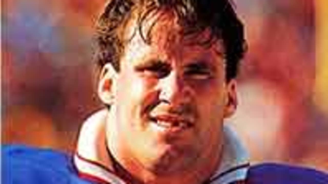 X \ Buffalo Bills على X: It's still football season for former #Bills LB Shane  Conlan:  #tbt