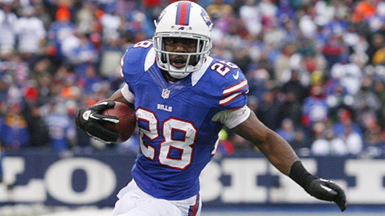 Buffalo Bills' C.J. Spiller (28) runs the ball against Denver