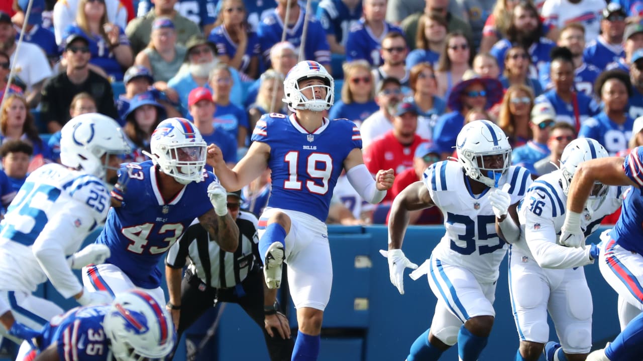 Jets working out ex-Bills punter Matt Araiza: report