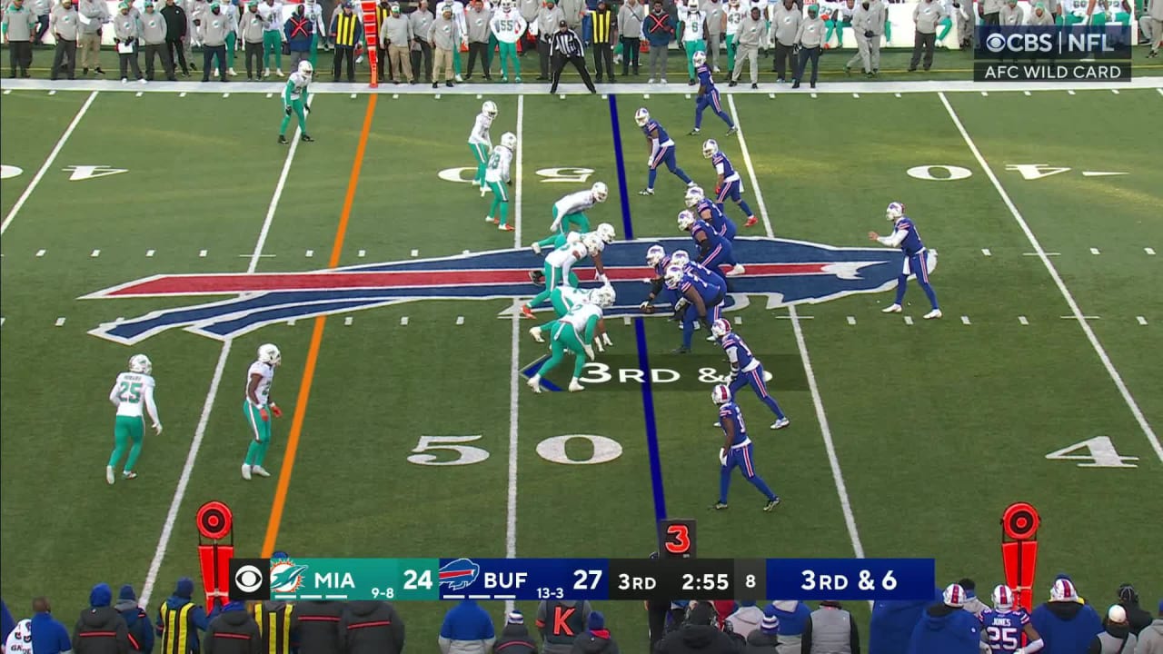 Watch Cole Beasley throw a TD pass on Bills trick play in Week 12 [VIDEO] -  DraftKings Network