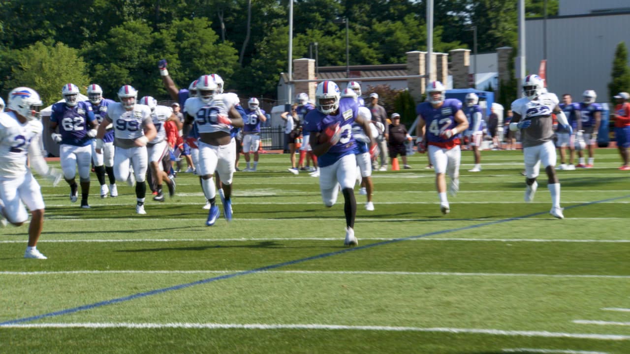 Camp Highlight: Deonte Harty Climbs The Ladder