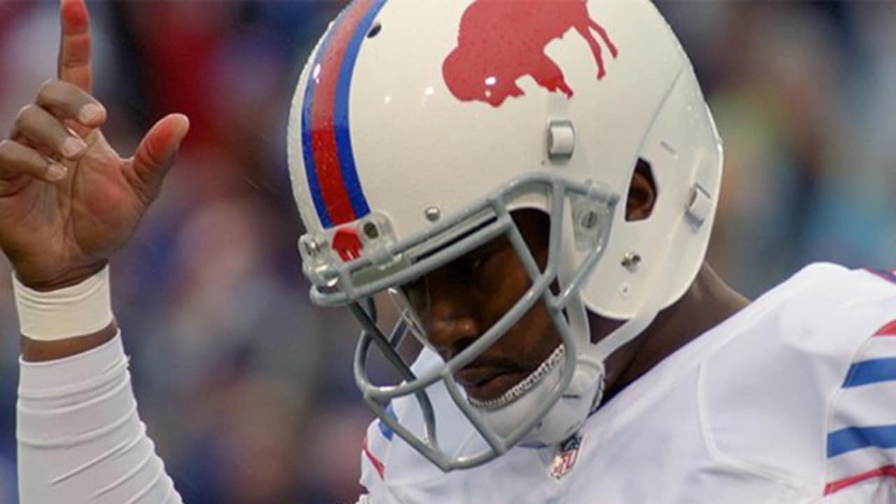 Buffalo Bills safety Gary Shamiel, left, and Cleveland Browns