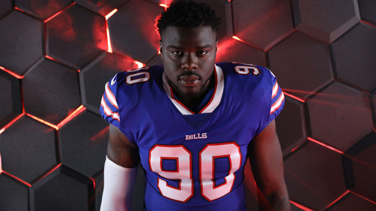 How Shaq Lawson bought in and renewed his commitment