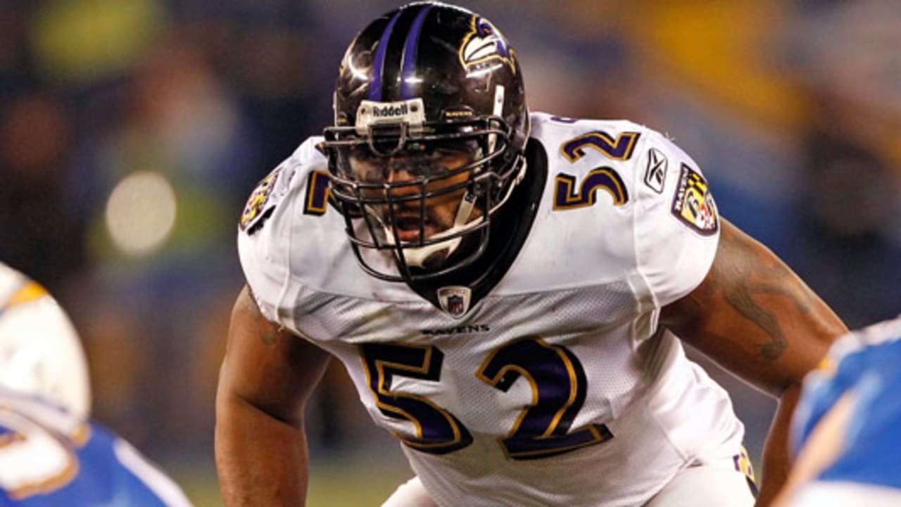 Ray Lewis made Baltimore forget about Colts