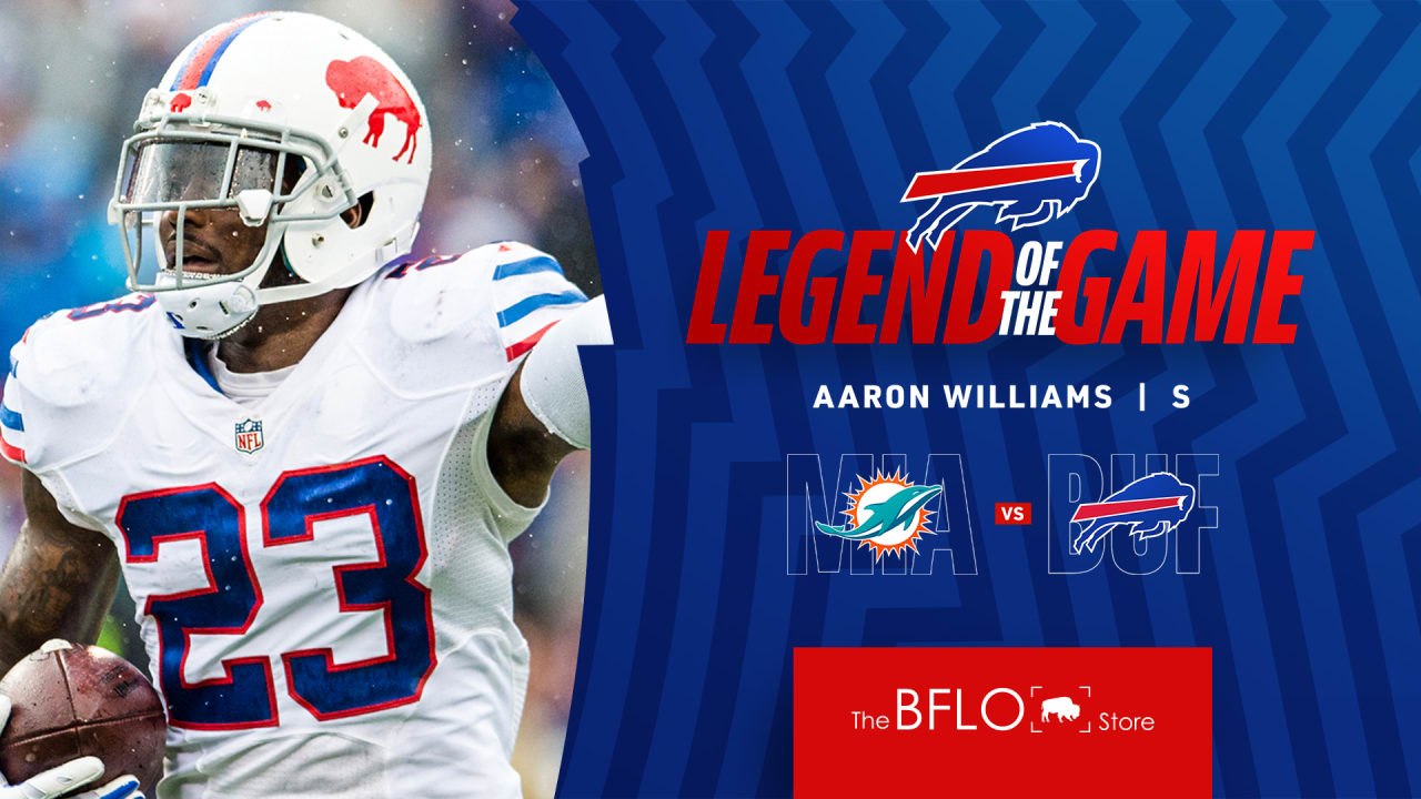 Takeo Spikes honored as 'Legend of the Game' by Bills in home opener