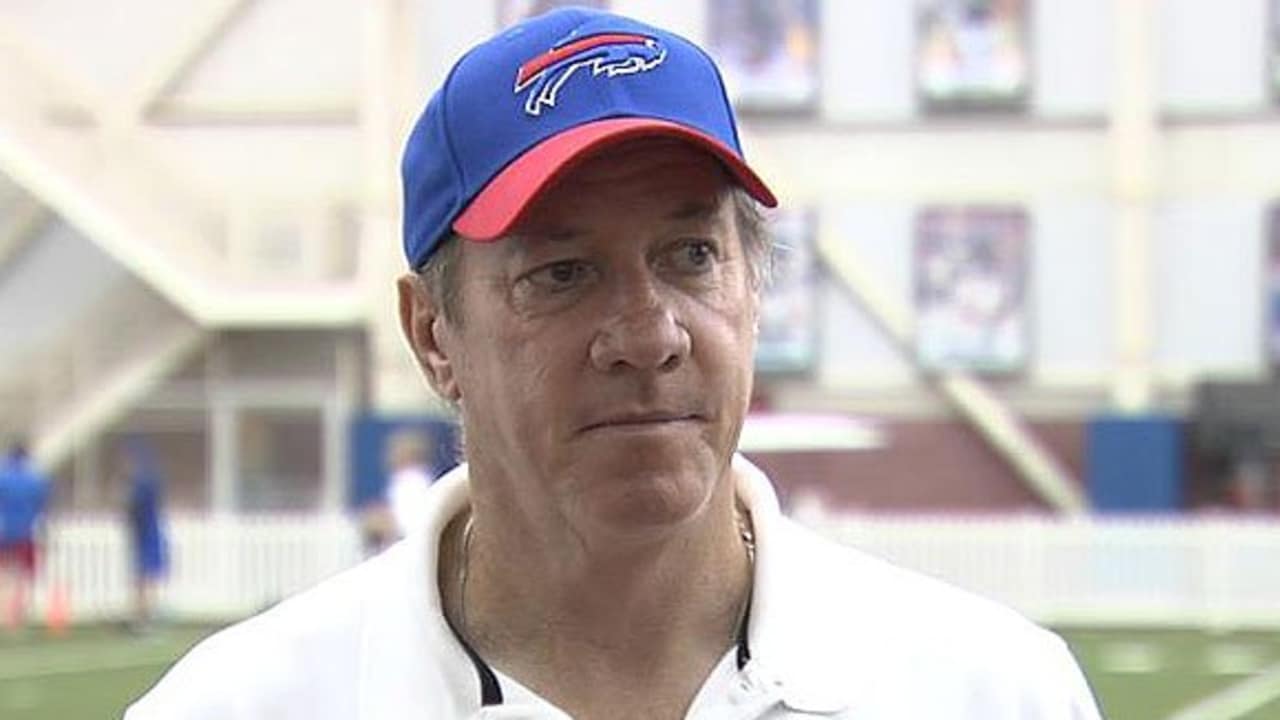 Jim Kelly Announces He's Cancer Free